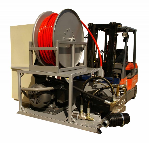 Large electric sewer jetter for hospital sewer line cleaning