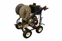 Railroad car refurbishing pressure washer